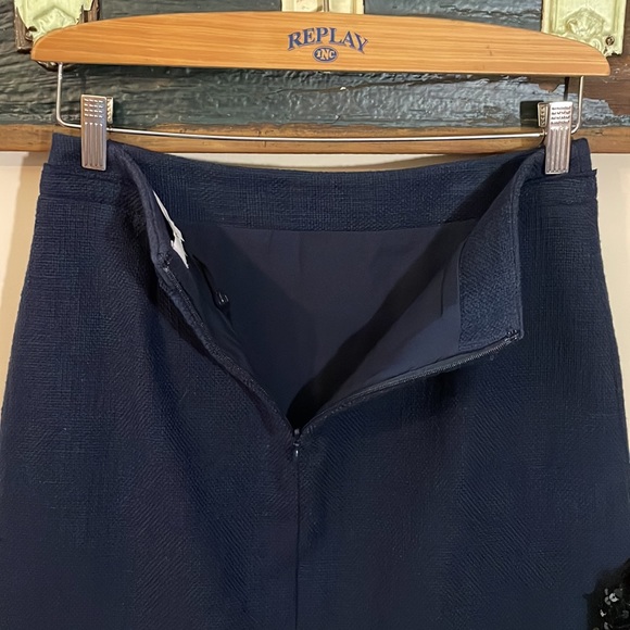 NWOT Hoss Intropia Navy Cotton Tweed-like Sequin Skirt Size 36 - Picture 13 of 16